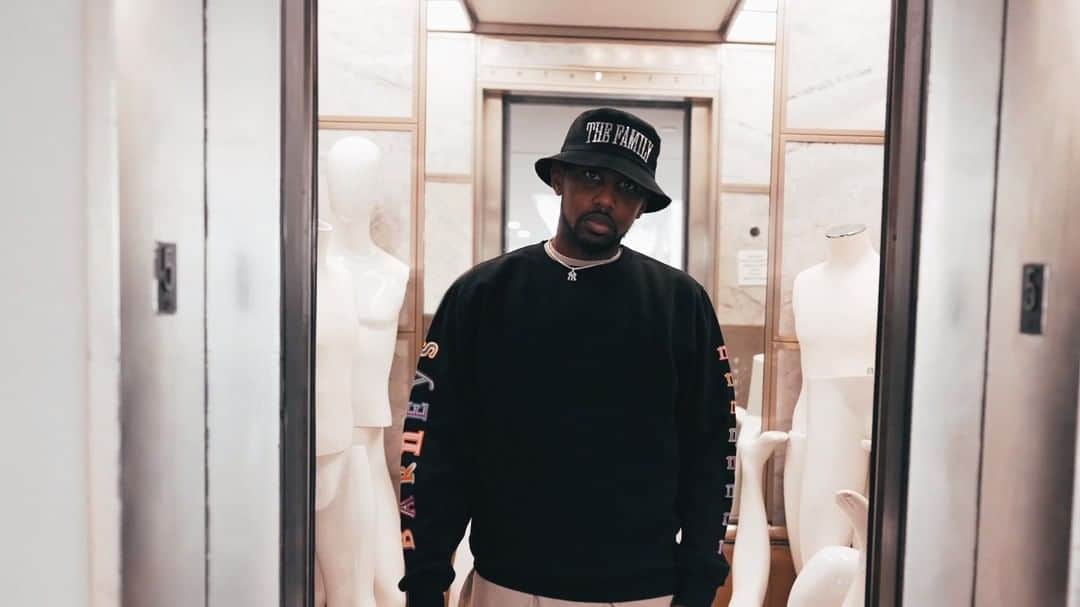 barneysnyofficialのインスタグラム：「@myfabolouslife for Barneys New York x @gregyunanewyork. Available 10/28 exclusively at GregYuna.com」
