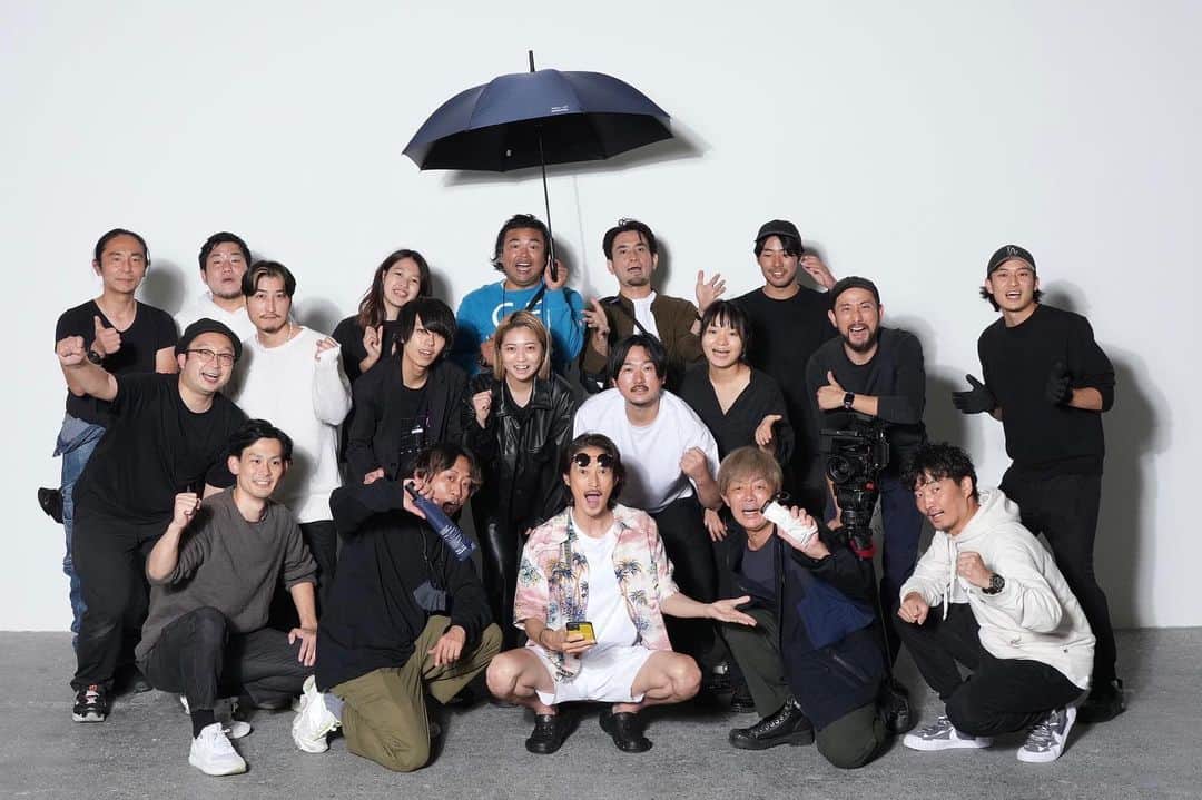 窪塚洋介さんのインスタグラム写真 - (窪塚洋介Instagram)「今年に引き続き、 「男の晴雨兼用傘」という 新しいカテゴリーを作ってる "Wpc.IZA"のアンバサダーを 来年もやらせてもらうことになりました^ ^」10月27日 20時05分 - yosuke_kubozuka