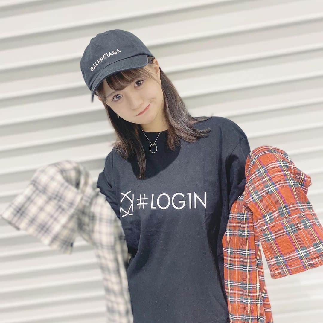 わかにゃん。のインスタグラム：「グッズGETしてね✅M.L.XL というヲタクに優しいサイズ展開です♻️」