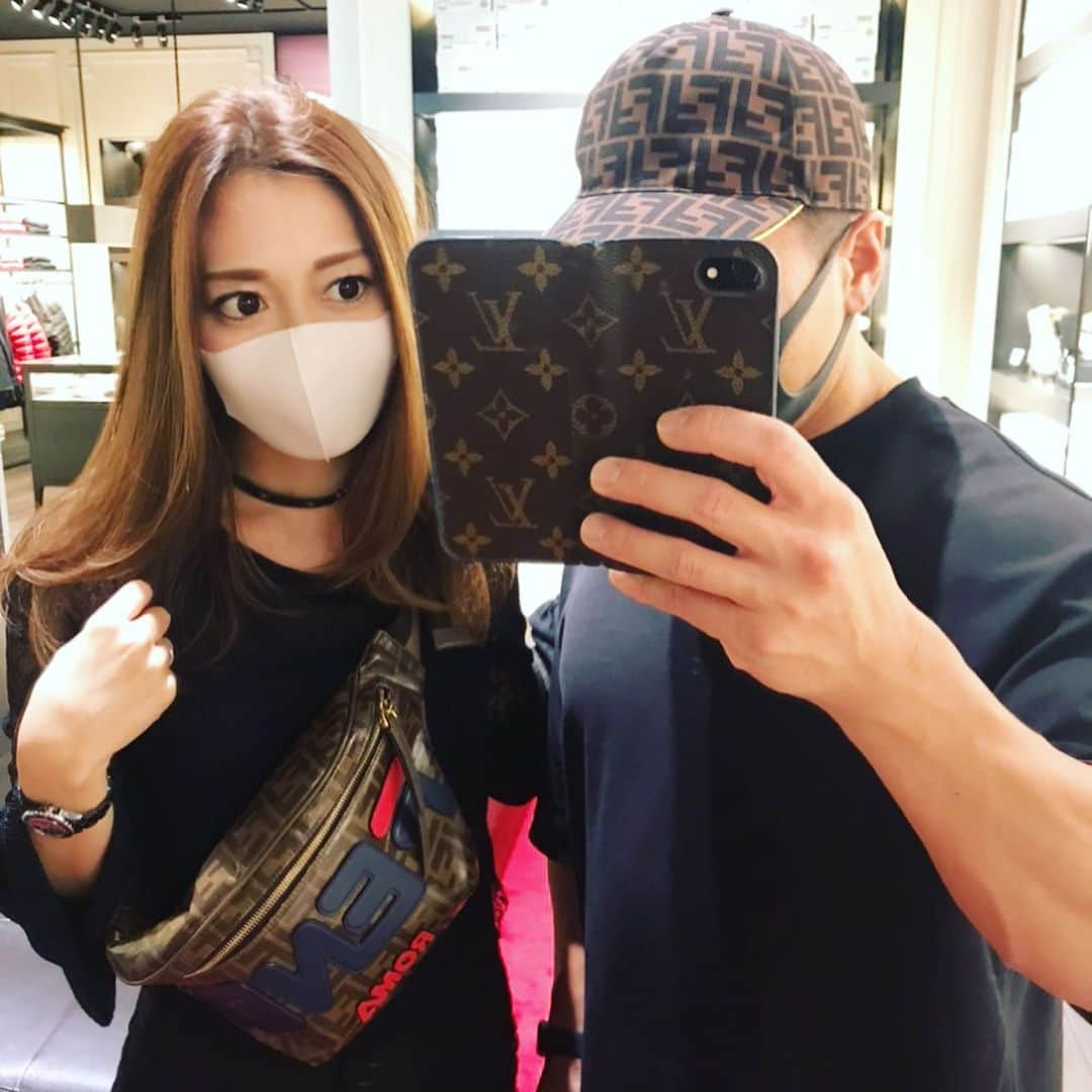 Tadashi Itoさんのインスタグラム写真 - (Tadashi ItoInstagram)「写真撮ってなさすぎていつかの🤳🏻  キャップ率高めでジムでは頭ムレムレだし年齢的にも👴🏼ってことで毛髪ホルモン量測定キットを試してみた🙄  結果は2枚目👉🏽  AGAリスクレベル低くてとりあえず一安心😌  これ毛髪5本送るだけでAGAの原因であるDHT値を測定できる優れもの👏🏽  自宅に居ながら一人で検査できて結果も数週間で送られてくるから気になる方は是非一度試してみてください💇🏽‍♂️  #DHT #AGAリスク #PR」10月27日 18時23分 - tadashi0627