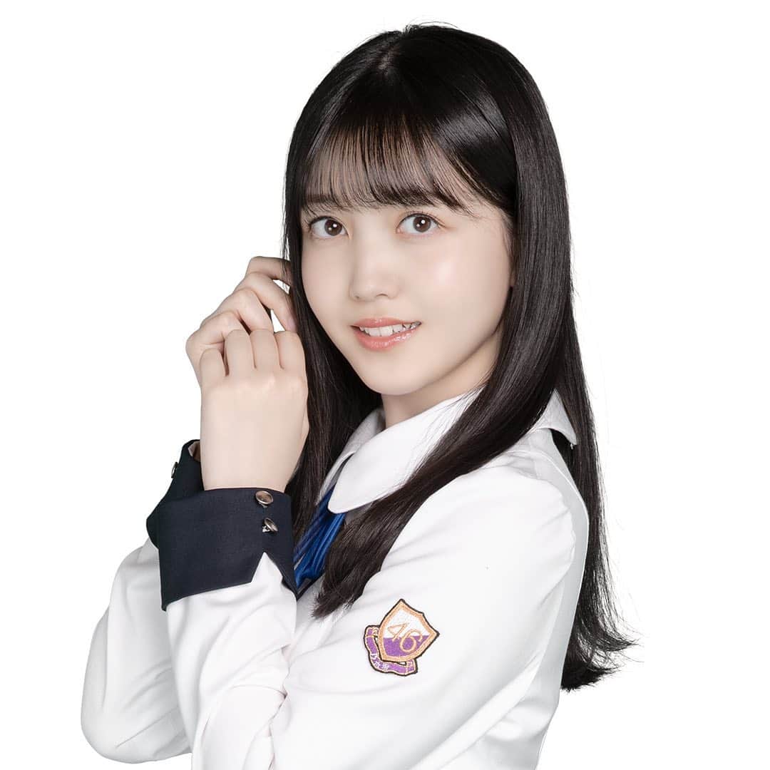 久保史緒里ファンアカウントのインスタグラム：「オリジナル制服史緒里さん #乃木坂46 #久保史緒里 #久保ちゃん #毎日久保史緒里 #久保ちゃん白すぎ可愛すぎ  #久保史緒里さんしか #毎日がkuboshioriday」