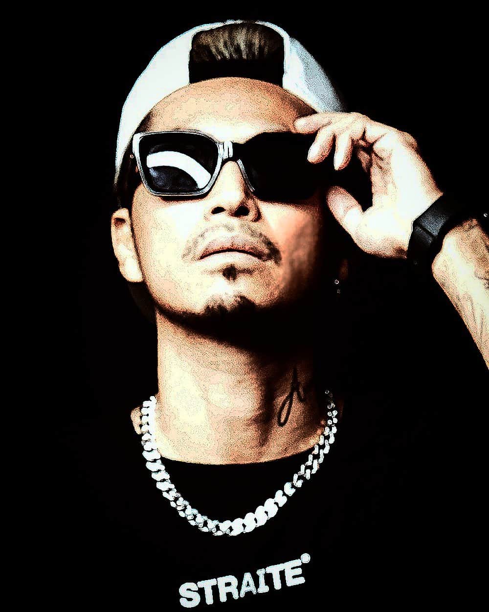 DJ ACEのインスタグラム：「💫 なぜか惹かれてしまう魅力💎 ⁡ Our particular jewelry ⁡ #喜平ネックレス  #マイアミキューバンネックレス  #ジュエリーアクセサリーにも力入れていきます #straite  @straite_official」