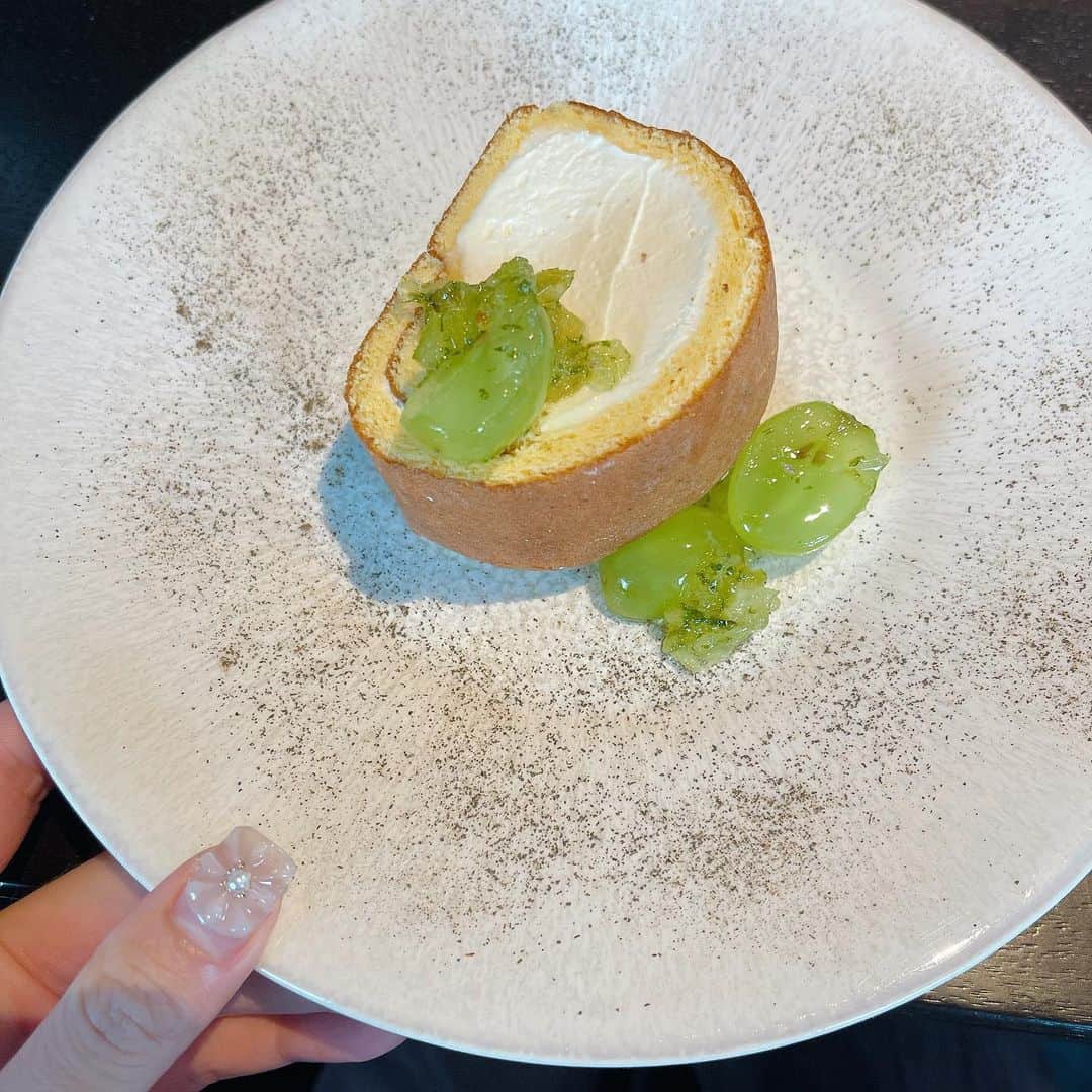 沖田愛加のグルメインスタ