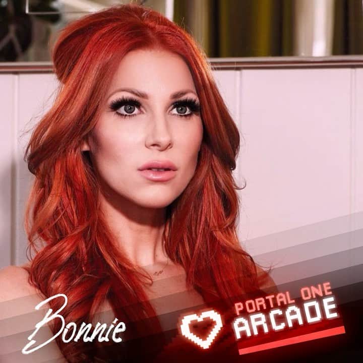 ボニー・マッキーのインスタグラム：「Who’s ready to play? 👾 I’m joining the @portalone_official Arcade Show to play some games and giving you the chance to win $$$ this Friday, October 29th at 6pm PT!! Download the app portalone.com and I’ll see you there…go easy on me 😂」