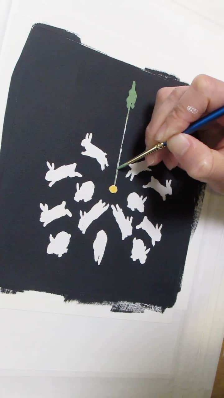 森山標子(しなこ)/Schinakoのインスタグラム：「I drew this while worrying if it would look like fireworks. 花火と思ってもらえるか心配になりながら描きました #inktober2021」
