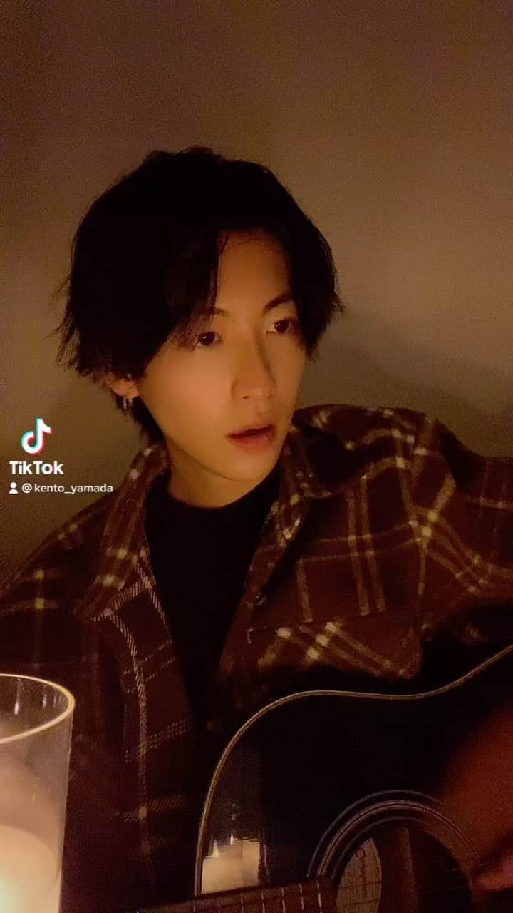 のインスタグラム：「「beside you」@keshi」