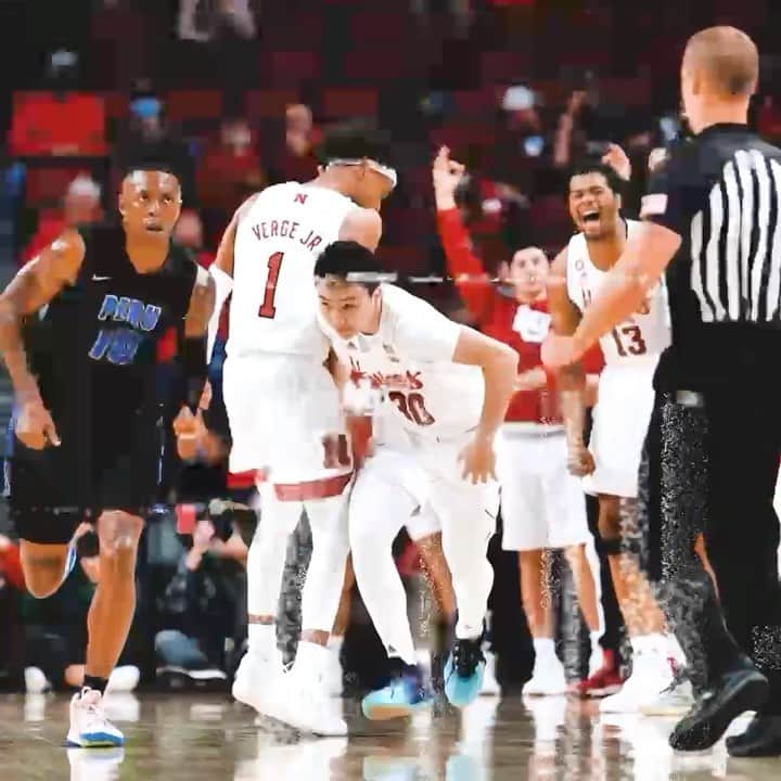富永啓生のインスタグラム：「There is no place like PBA❤️😊 昨日がシーズン最初の試合でしたこれからもっともっと成長していけるように頑張ります💪😤 これからも応援よろしくお願いします👍 #GBR #Huskers #30」
