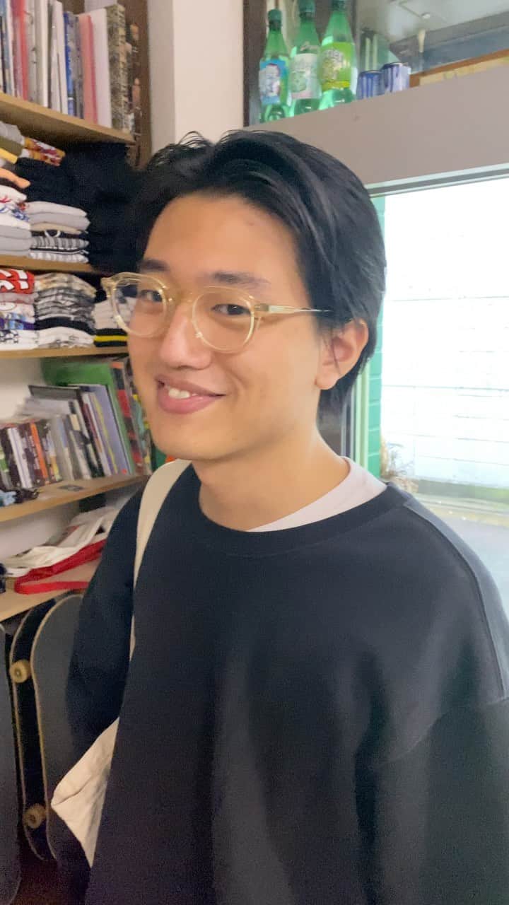 Toshiaki Kinnouのインスタグラム：「✔︎OIL BACK ｜ ｜ ｜ ｜ ｜重たいオイルだけでオールバック ｜ ｜ ｜ ｜ ｜ ｜ ｜手を通せるし色っぽい💋」