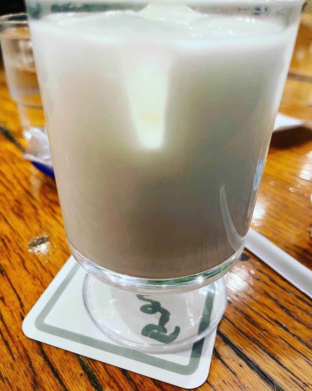 江口拓也さんのインスタグラム写真 - (江口拓也Instagram)「アイスミルクって響きでうまそうにきこえる  #アイスミルク」10月29日 12時07分 - takuyaeguchi81