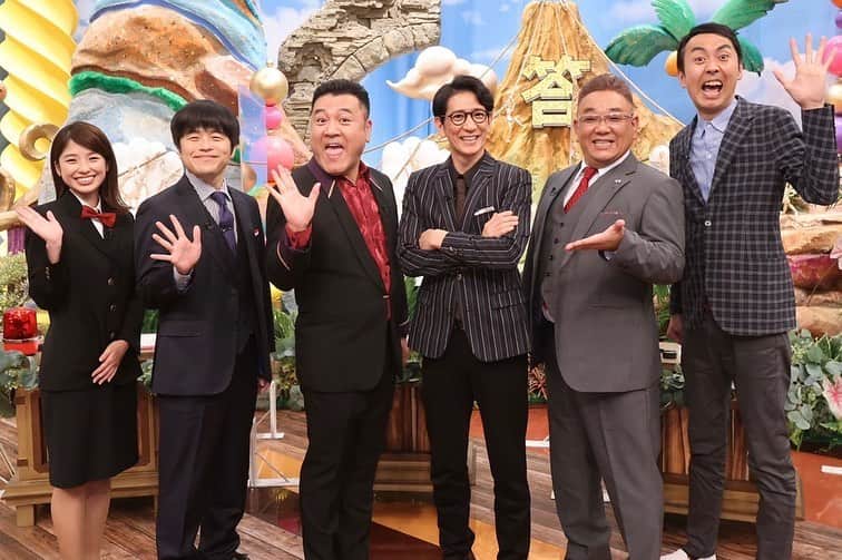 柴田英嗣のインスタグラム：「アンタッチャブルの全人未答〜わかるわけねーだろそんな問題！  #どんなタイトルだよ！ #オジサンだらけのクイズ番組 #平均年齢46歳 #目指せ脳ベルSHOW #MCヤマザキ #MC山崎は問題出すも答えを知らないのでほぼ成立せず！！ #くだらない番組で嬉しい限りw」