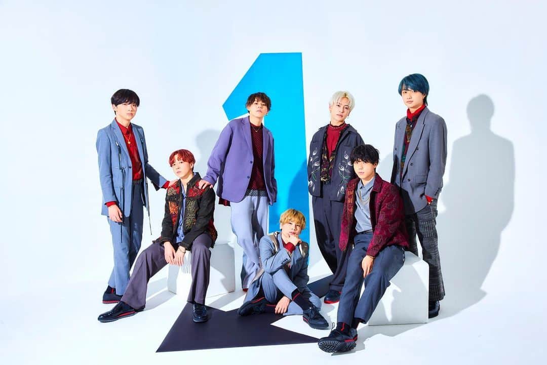 ニコ☆プチのインスタグラム：「❤️‍🔥🎶✨🔥  圧倒的センスをほこる衝撃のグループ "BE:FIRST（ビーファースト）"が ニコ☆プチ12月号に初登場💖‼︎  愛する音楽と小学生のころのお話を ニコ☆プチネットでも少しだけお届け🙌🏻🖤 nicopuchi.jp/entame/31643/  Photo by @sho_ito723   #BEFIRST #BMSG #Gifted」