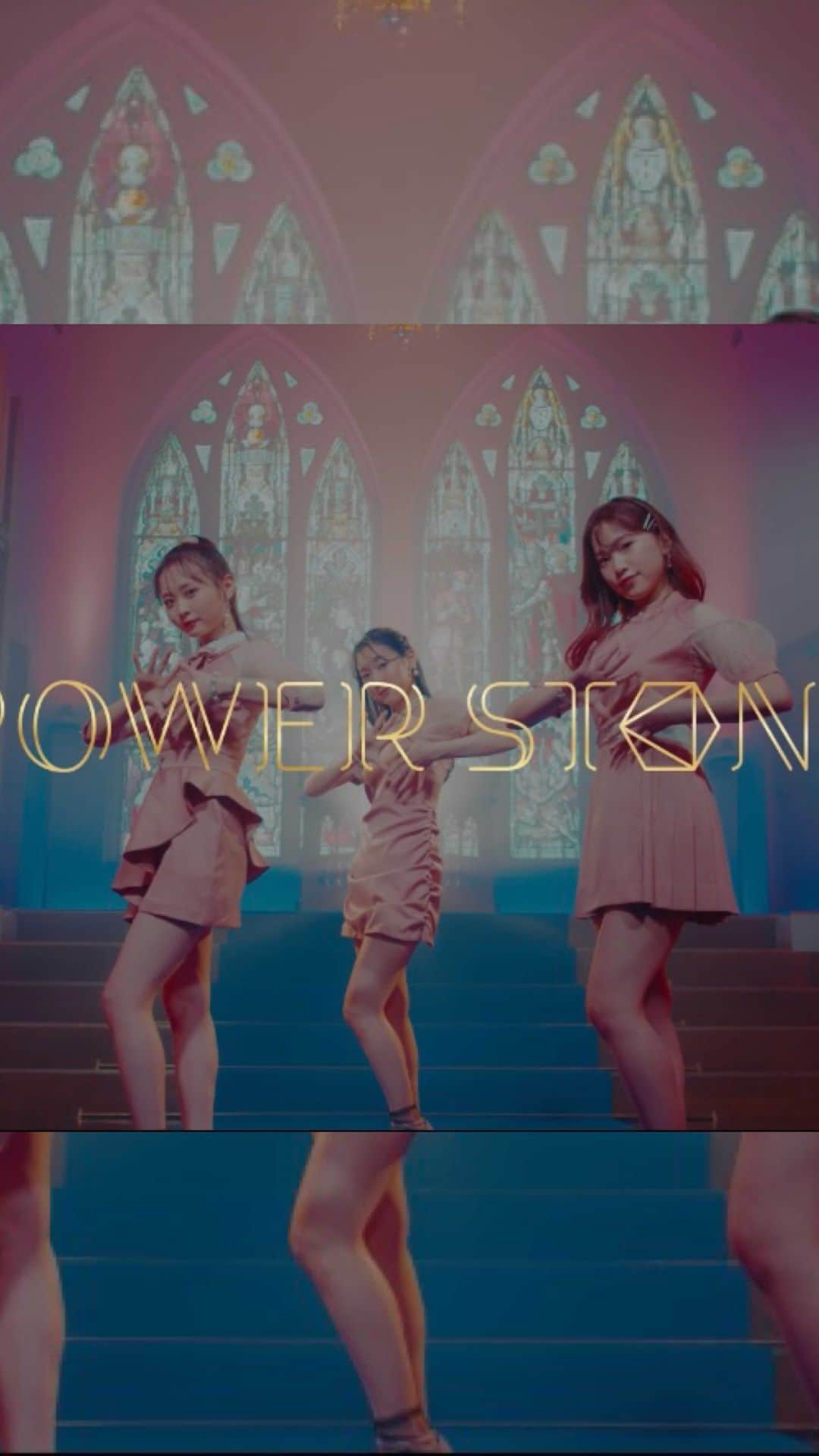 Ruuのインスタグラム：「💕🪞NEW🪞💕 💎POWER STONE💎 / @giveandgive_jp   毎度本当に良いGive&Giveの楽曲。 そしてシングルの度に化ける彼女達。 努力の塊ですね👏🏻👏🏻👏🏻💕 成長に涙涙です。 是非大画面でフルで彼女達の魅力を感じてください。💕  @kyoka_givegive  @yuika_givegive  @kana_givegive   #givegive #choreography」