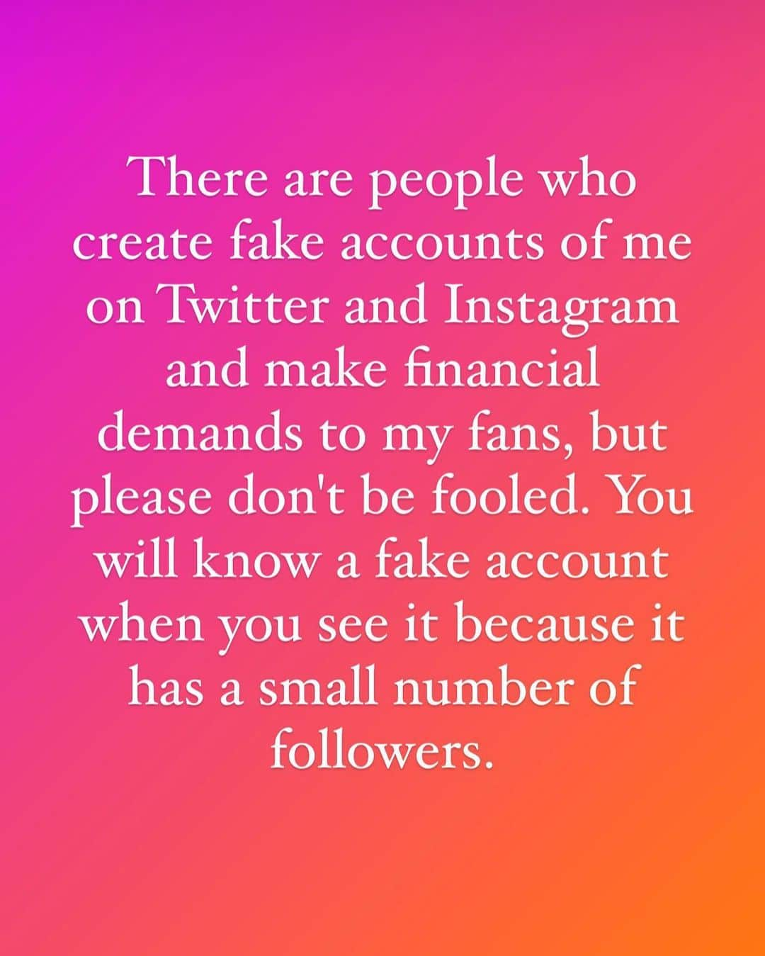 永井マリアさんのインスタグラム写真 - (永井マリアInstagram)「There are people who create fake accounts of me on Twitter and Instagram and make financial demands to my fans, but please don't be fooled. You will know a fake account when you see it because it has a small number of followers.  おはようございます💫私の偽垢がインスタ、twitter共に多いですが、騙されないようにしてください🥲個人情報の入力や、金銭的な要求に気をつけてください🥲私では、ないので、責任は、とれません🥲偽垢は、フォロワー数が少ないので、みてわかると思います。」10月30日 7時42分 - nagaimariaa