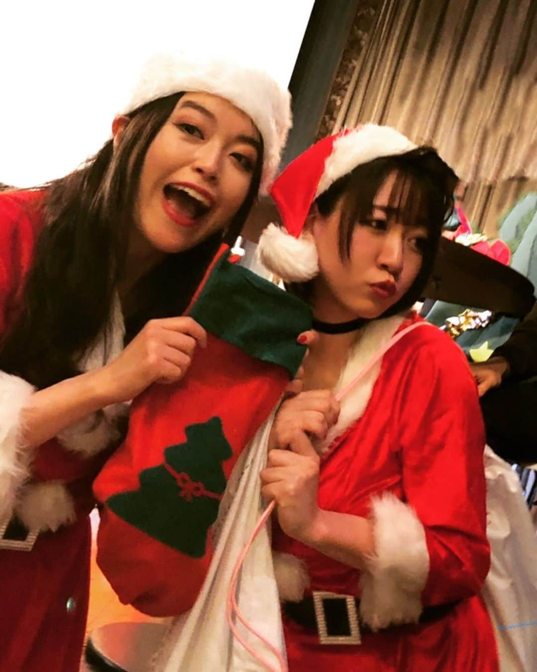 ちゃんまいのインスタグラム：「・ ・ 💖🎉💝🎅🎁💝🎉 ・ 【FCイベント】 「ベッド・インとイクイク♡～クリスマスパーティー編 Vol.2～」開催決定！ ・ 今年は12/18(土)横浜にて♡ ・ アコースティックミニおギグ、大プレゼント交換会ほか、企画CHU〜！ ・ 今からのご乳会でも参加OKですゾ♡ ・ ・ ■Check in：https://fc.bedin1919.com ■性徒会：http://sp.bedin1919.com/ ・ ・ 💖🎉💝🎅🎁💝🎉 ・ ・ #ベッドイン　#japanese #sexy #idol」