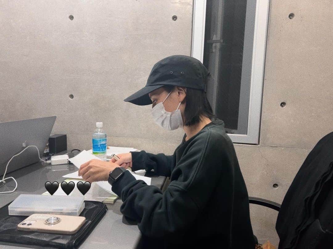 生越千晴のインスタグラム：「勉強 공부...」