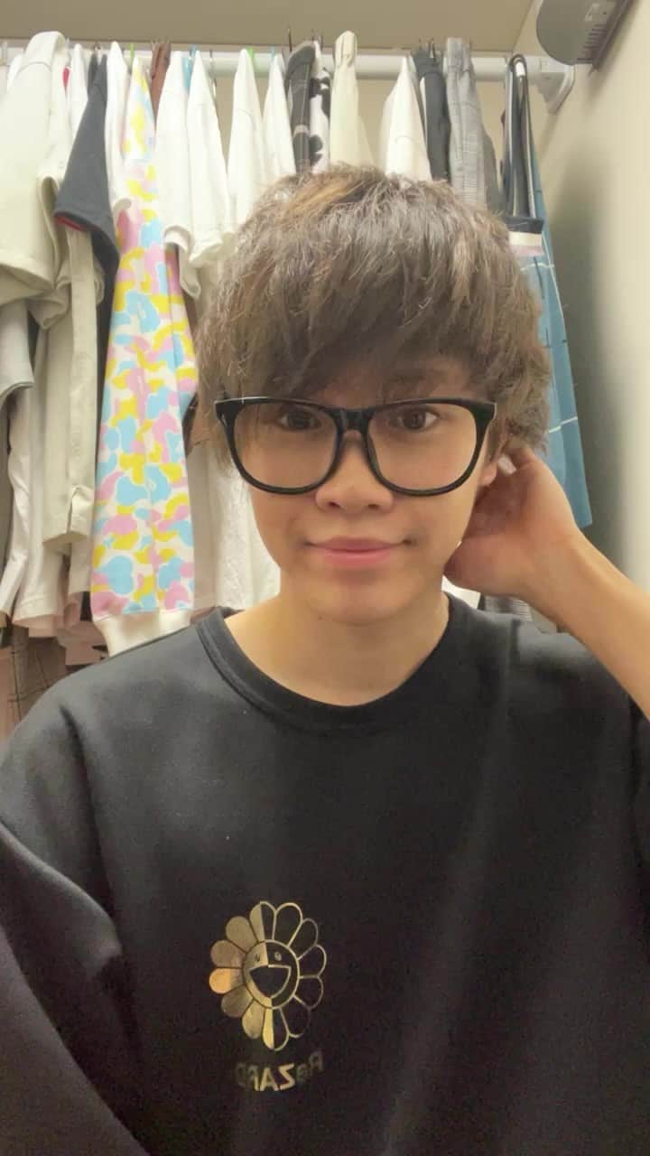 イニ（じん）のインスタグラム：「ておちゃんとじんちゃんのライブです」