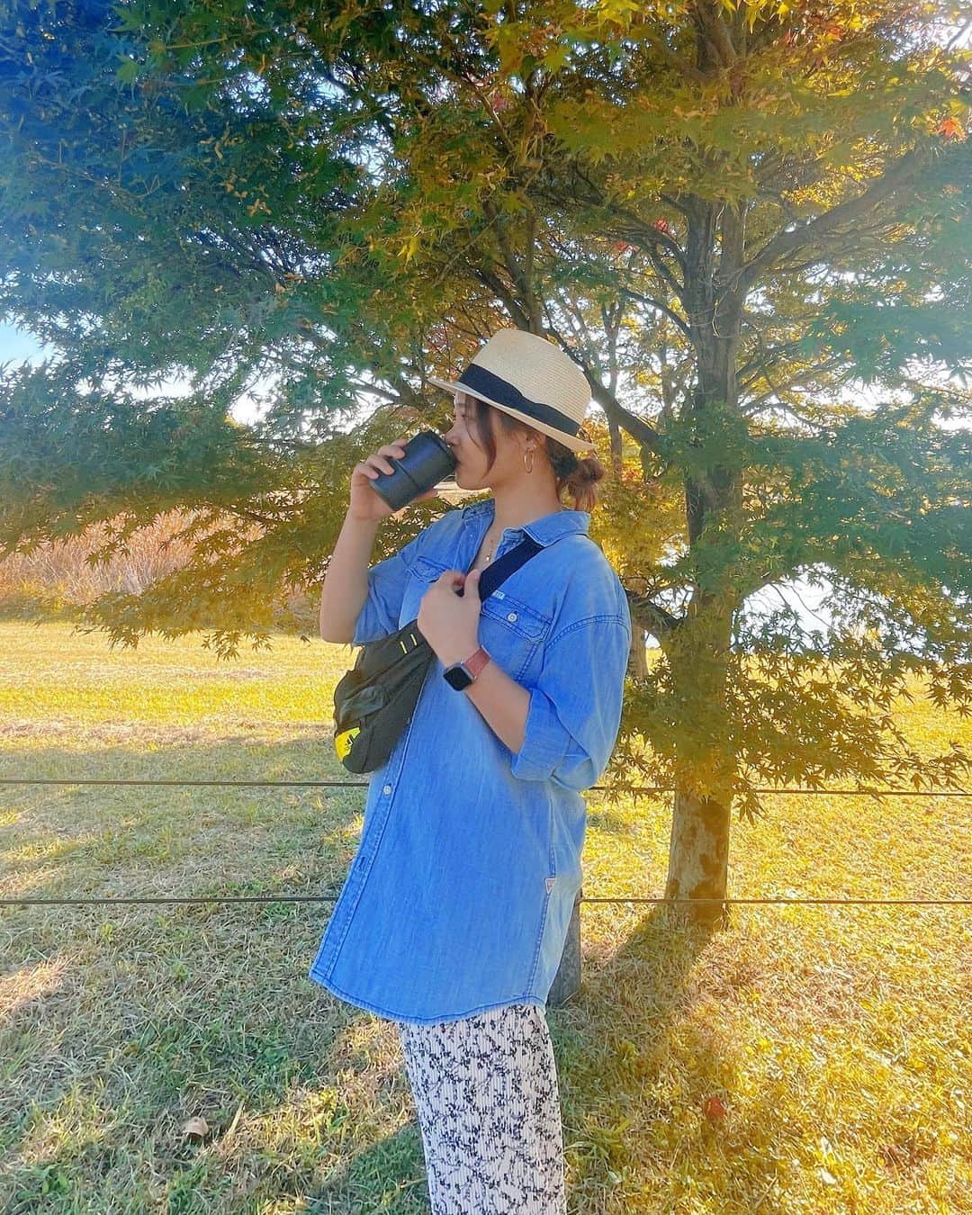 二宮愛のインスタグラム：「How do you spend your golden hour??? I @aininomiya would go for a stroll and  try to be more attached with nature and its beauty.  #nature #photography #naturephotography #love #photooftheday #travel #instagood #beautiful #picoftheday #art #photo #instagram #landscape #naturelovers #like #follow #happy #bhfyp #summer #travelphotography #life #sunset #style #instadaily #fashion #beauty #ig」