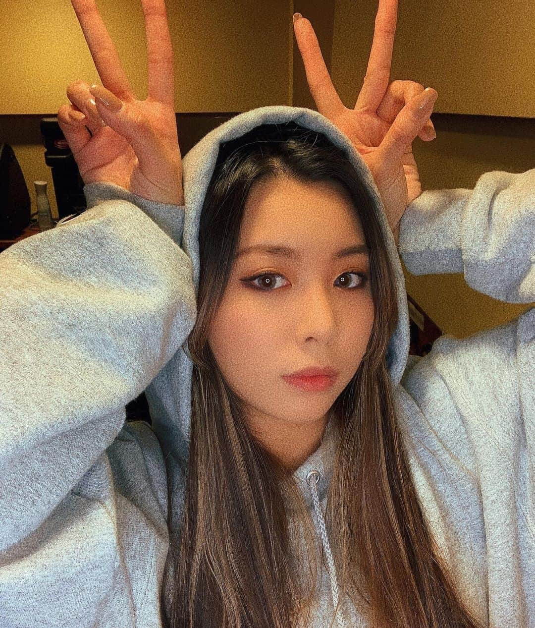 のインスタグラム：「本日19:00〜22:00ぽこちゃにて歌配信です！✨」