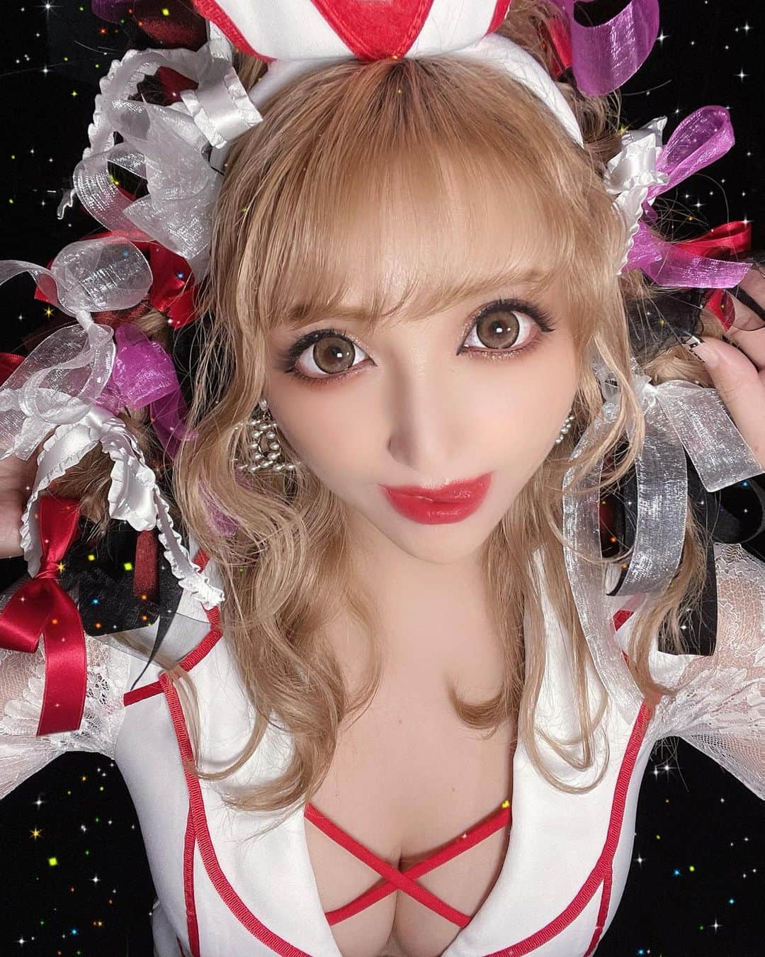 桜井莉菜さんのインスタグラム写真 - (桜井莉菜Instagram)「毎日ハロウィンパーティーで、 投稿が追いつかない🤭💦 SNOWのハロウィンフィルターいっぱいあって楽し❤️ 明日のハロウィン本番の予定の 為に今日は半身浴してゆっくり 寝よっと☺️✨  #ハロウィン#コスプレ#ハロウィンコスプレ#仮装#ナース#パンプキン#パンプキンケーキ#snow#ハロウィンフィルター」10月30日 20時29分 - rina__sakurai