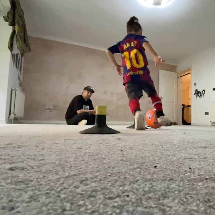Arat hosseiniのインスタグラム