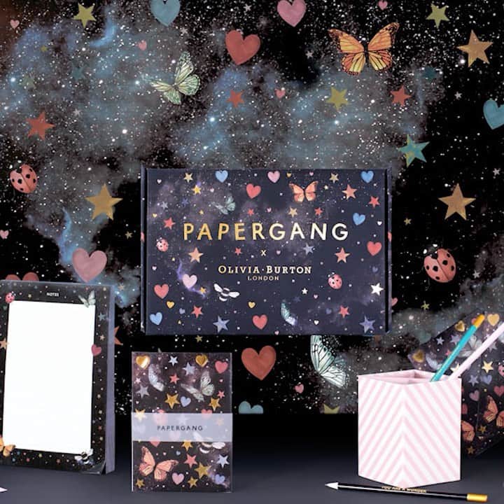 のインスタグラム：「The secret’s out and we couldn’t be more excited to share it with you all! ✨🐝 ❤️🦋   We’ve teamed up with @thepapergang to exclusively design their October stationery box. Featuring our enchanting Night Garden print, prepare to lose yourself in details so magical they could have been plucked from a fairy-tale world. The perfect mix of mystery and drama, we’re officially OBSESSED with Night Garden stationery…   Exclusive to OB! Get £5 off your first Papergang box with code: PAPERNIGHT」