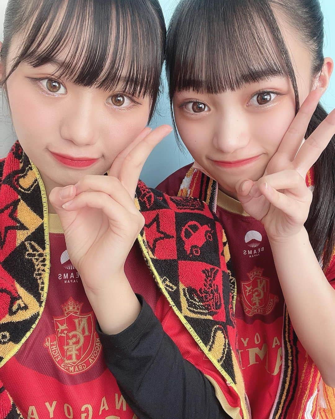 七瀬ななのインスタグラム：「2021.10.30 🎊名古屋グランパス優勝おめでとうございます🎊 ⁡ 今日はルヴァンカップ初優勝のお祝いに 大須商店街にあるクラブグランパスさんに行ってきました！ ⁡ 久しぶりに豊スタ行って現地で応援したくなりました♡ これからも名古屋グランパスさんを応援し続けます！！ ⁡ #おーえすけー #osk #名古屋アイドル #アイドル #idol #愛知 #aichi #名古屋 #nagoya #大須 #jc3 #jcブランド #06 #女子中学生 #中学生 #七瀬なな #なーちゃん #なーちゃんパワー #古参募集 #follow #followme #like4like #f4f #名古屋グランパス #クラブグランパス #初優勝 #ルヴァンカップ #サッカー女子 #埼玉スタジアム #サッカー少年」