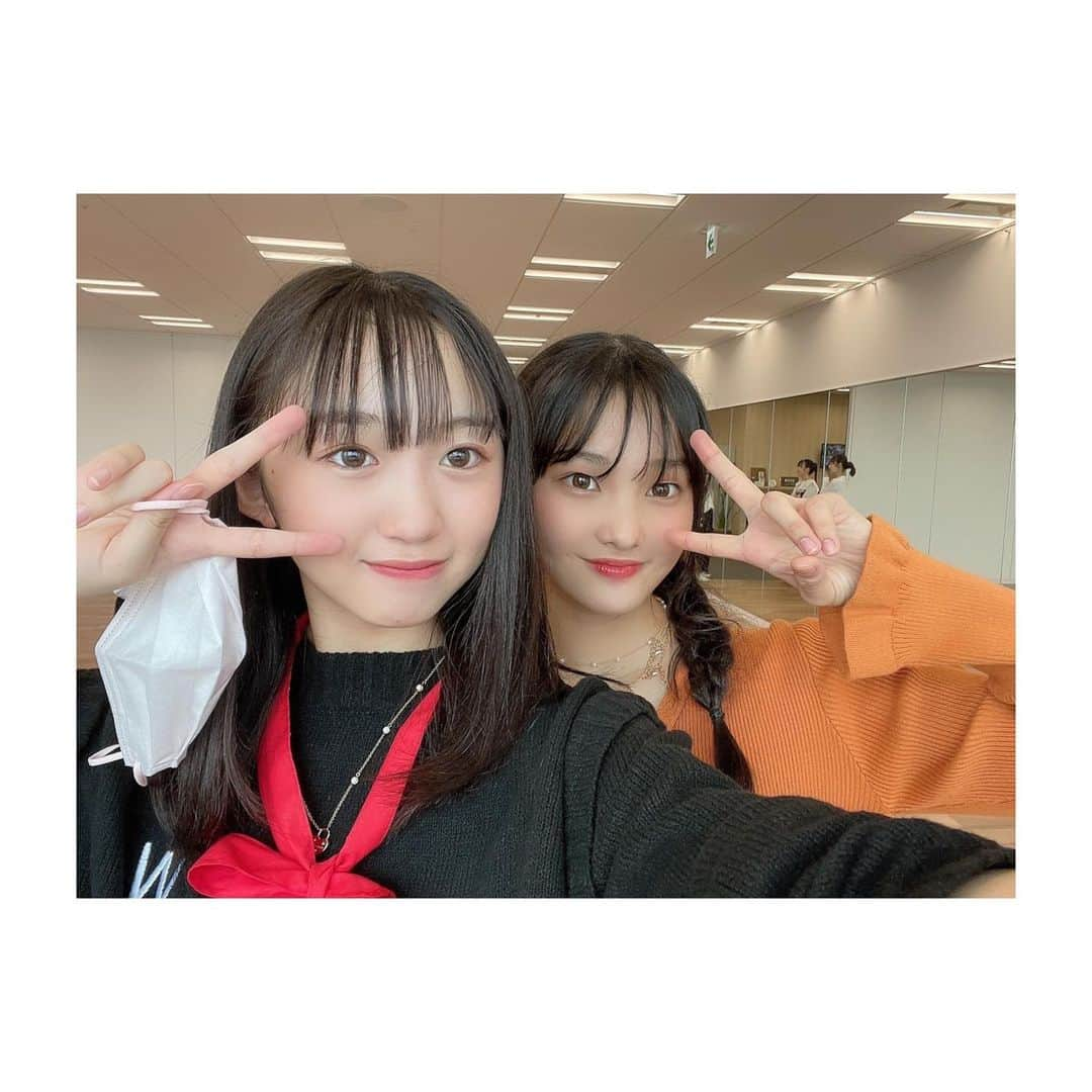 ももかさんのインスタグラム写真 - (ももかInstagram)「connectの撮影の時のオフショット🤤 ・ ・ 初めましての子にも、お久しぶりの子にも会えて、楽しかった🥺 ・ ・ やっぱ同世代は盛り上がるねん♪  #connect #uuum #ufes  #みんな可愛い #楽しかった #大食い企画」10月31日 13時31分 - momoka_ch