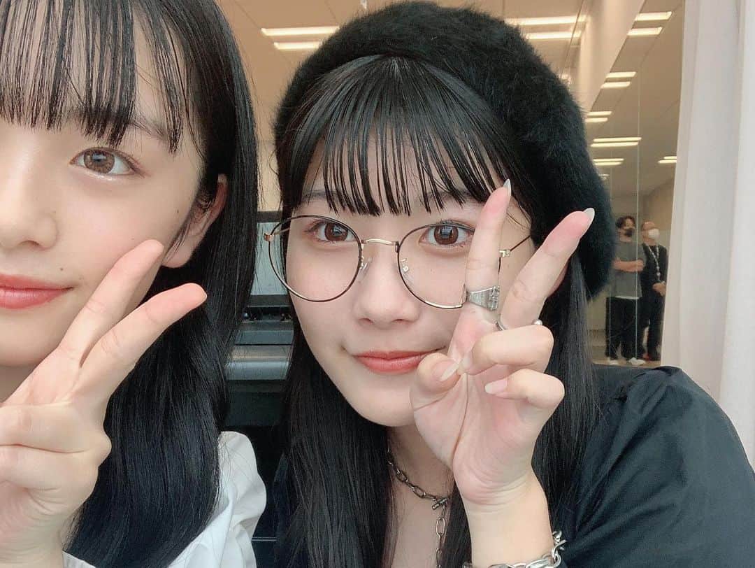 ひまひまチャンネルさんのインスタグラム写真 - (ひまひまチャンネルInstagram)「CONNECT ご覧頂きありがとうございました～🤍  こんなにたくさんのteenのYouTuberさん達と集まれることはなかなかないので、嬉しかったです🙋‍♀️👏  UUUMのYouTuberの皆とも一年半ぶりに会えて嬉しかったです！  初対面の方もずっと動画で見させていただいていたので初めて感がなくて、とても仲良くさせていただきました～！  お写真もありがとうございました🌷🤍   #ひまひまチャンネル #ひまひま #CONNECT」10月31日 15時09分 - himahima_channel