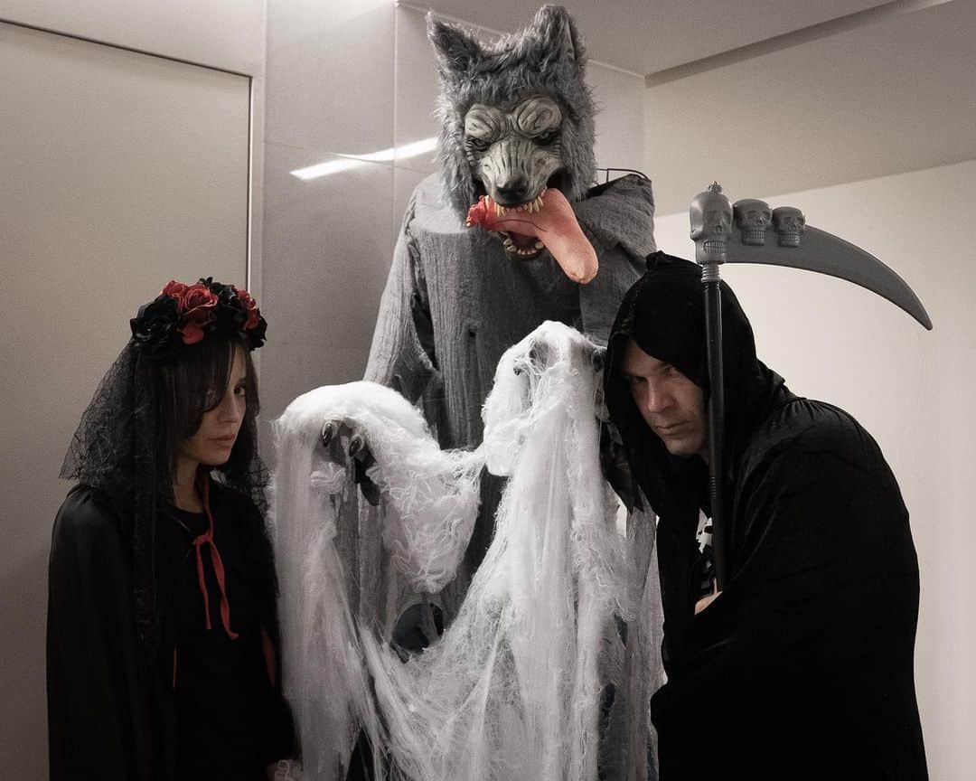 アンナ・オルティス（イニエスタの妻）のインスタグラム：「Feliz Halloween! 👻🎃  ハッピーハロウィン！👻🎃」