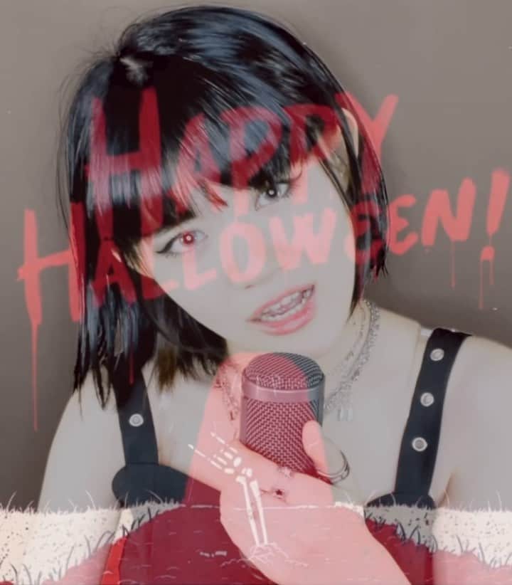 のインスタグラム：「ᕼᥲρρч ᕼᥲᥣᥣ᥆աᥱᥱᥒ߮߰ 🖤  #halloween #mychemicalromance #welcometotheblackparade」
