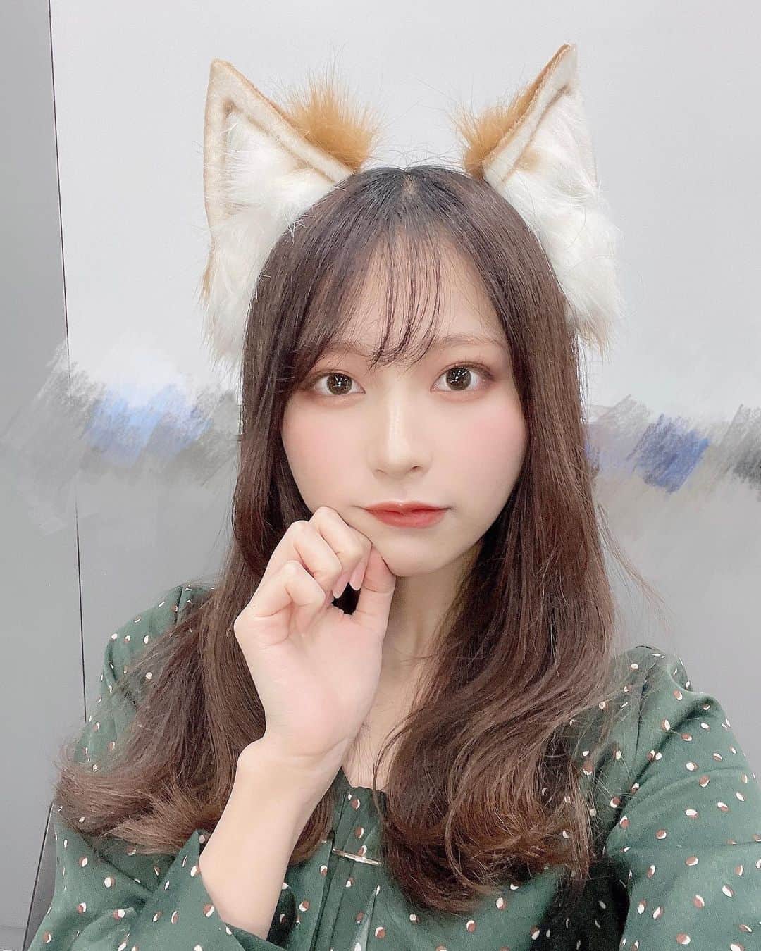 白沢かなえのインスタグラム：「コンコン🦊かなぎつねさんです🦊  #halloween」