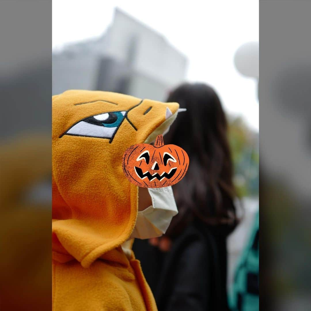 松本利夫さんのインスタグラム写真 - (松本利夫Instagram)「happy Halloween🎃 今年は本人の希望でリザードンに🦖 毎年、本人の希望(好きな物事)があるという事が 親として嬉しい これからも好きという感覚を楽しんでほしい✨」10月31日 21時10分 - exile_matsu