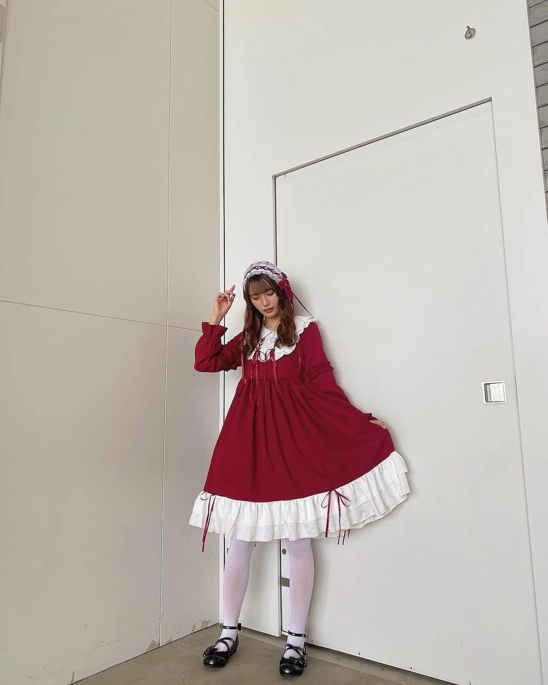 中野愛理のインスタグラム：「🎀 　　　　　 　　　　　 #ロリータファッション #ロリータ #ロリータ服  #ロリータコーデ #ハロウィンコスプレ #コスプレ  #halloween #halloweencostume #仮装」