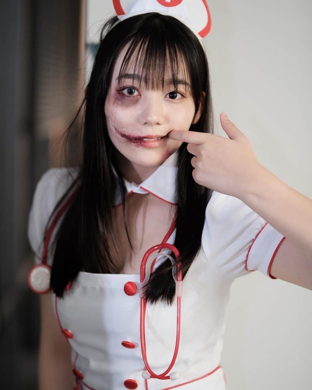 米倉れいあさんのインスタグラム写真 (米倉れいあInstagram)「𝑯𝒂𝒑𝒑𝒚𝑯𝒂𝒍𝒍𝒐𝒘𝒆𝒆𝒏 💉」10月31日 22時01分 reia_yonekura_official