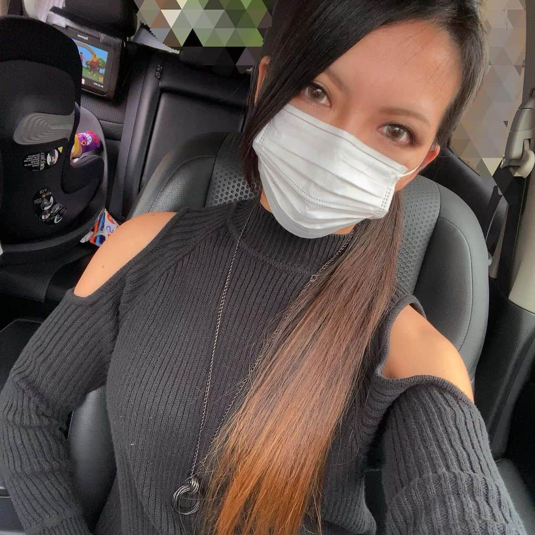 みりどる乙夜さんのインスタグラム写真 - (みりどる乙夜Instagram)「I got the Covid-19 vaccine today. 💉 BTW, How do you like my outfit today? 🤣  #covid_19 #vaccinationdone✔️ #ᴠᴀᴄᴄɪɴᴇᴅᴀʏ💉 #vaccine #outfit #cordinate #fashion #fashionforcovid19 #outfitfortoday #forever21 #mask #selfie #drive #shoulder #openshoulder #フォーエバー21 #ワクチン #ワクチン接種 #注射 #ワクチン接種コーデ #肩に注射 #肩開けといた」10月31日 22時19分 - itsuya_miridoru