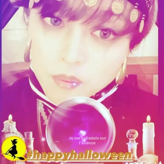 宇徳敬子のインスタグラム：「UK STOREよりお知らせです💁🏻‍♀️  #ハロウィン🎃セール開催中🎊 セールは11/23（火・祝）まで〜 ❤️🧡💛💚💙💜💖  10月16日に#地元鹿児島   #鹿児島公演 にて販売しました🪄 #新作グッズ ✨  #UKアクリルキーホルダー  #ミニけいこちゃんが #キーホルダーにもなっちゃって🧚‍♀️びっくりくり‼️  #UK8アクリルペンライト  も販売スタートしました✨ 💙💚💜💙💚💜 ❤️🧡💛❤️🧡💛  ご購入はこちらから💝  ukstore.shop-pro.jp  そしてそして☺️✨🪄✨  #インスタストーリーズみてね 🎃  #2021 #happyhalloween2021🎃   10月が終わっちゃう〜🤗 アプリで遊んでいたら🧟 面白くなっちゃって🤩 調子に乗っちゃって〜👻✨🪄 #ハッピーハロウィン🎃  お許しくださいませ〜🙏  #宇徳敬子オフィシャルサイト  #ukstore #ハロウィンセール 🎃🎁🛍🎀💖🎀💝🎀🛍🎁 今回もご好評いただきまして🙇🏻‍♀️ いつもありがとうございます💕 #宇徳敬子 #ukstore  https://ukstore.shop-pro.jp/  素敵な夢を✨ #sweetdreams  おやすみなさいませ✨  @utoku_keiko」