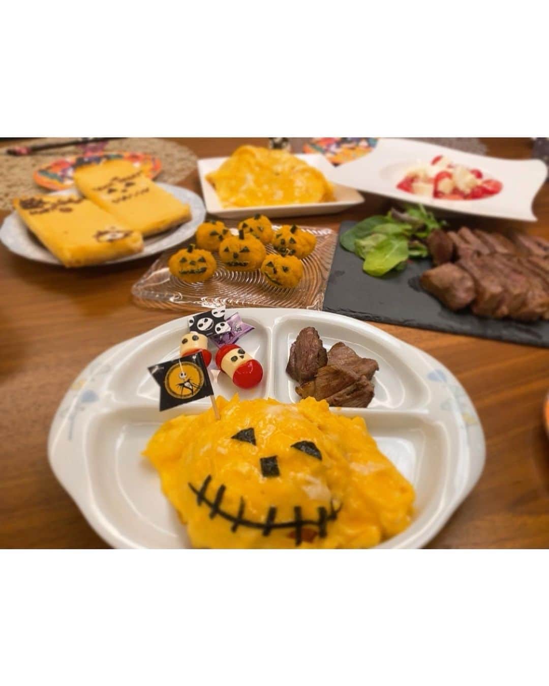 森麻季さんのインスタグラム写真 - (森麻季Instagram)「🎃  #halloween  #trickortreat」10月31日 22時45分 - maki.mori_m