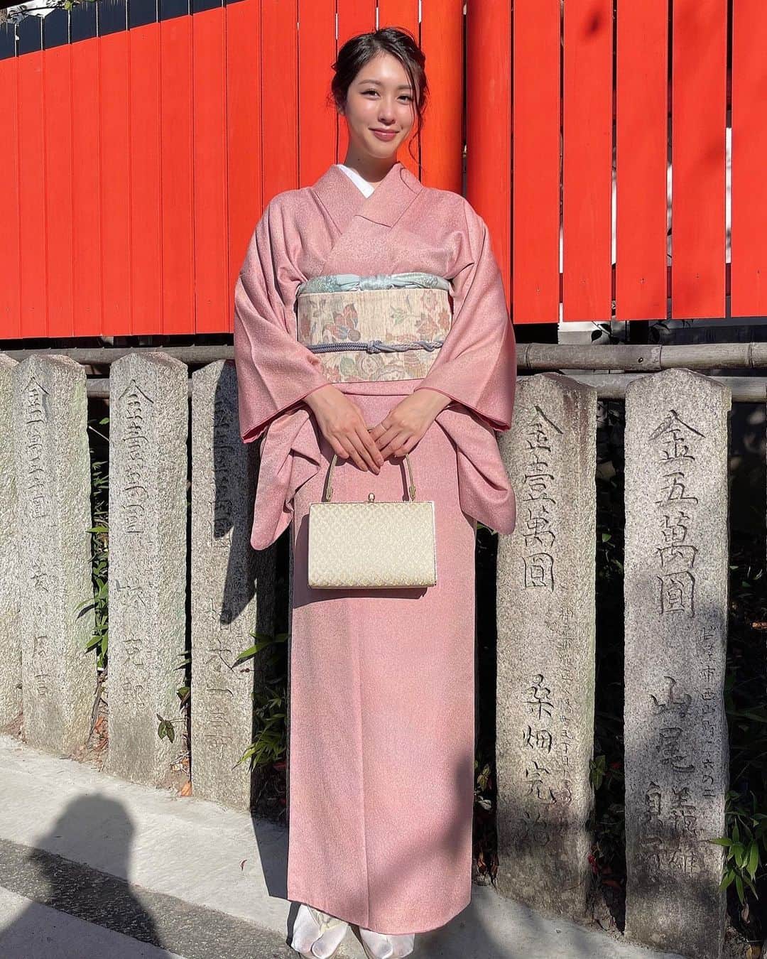 CHIAKIさんのインスタグラム写真 - (CHIAKIInstagram)「. 京都遠征の次の日は お天気も良かったので、こずえさんと一緒に お着物をきてちょこっと観光へ👘🤍  素敵なお着物は @kyotokimonorental.wargo  さんの  BIKINI NIGHT in KYOTOについては また書かせてください🤲🏻」10月31日 23時27分 - cjd_chiaki