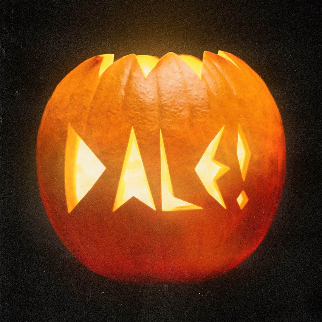 ピットブルのインスタグラム：「Happy Halloween #IFearGood 🎃」