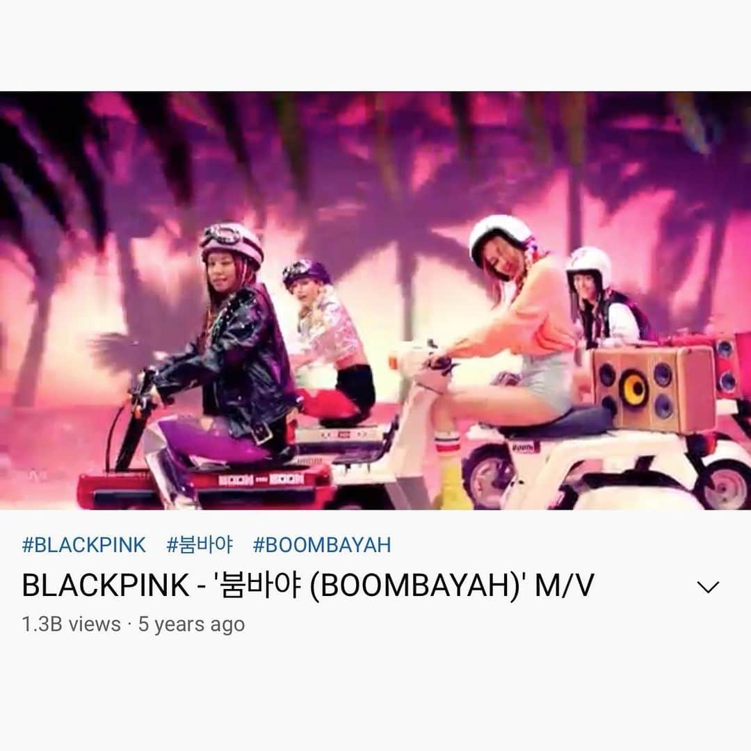 BLACKPINKさんのインスタグラム写真 - (BLACKPINKInstagram)「#BLACKPINK #블랙핑크 #BOOMBAYAH #붐바야 #MV #1_3BILLION #YOUTUBE #YG」11月1日 9時41分 - blackpinkofficial