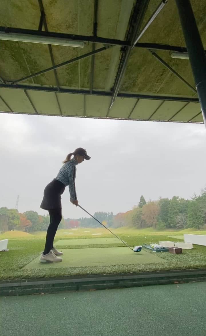 青木茉里奈のインスタグラム：「🍁 @andperse_official  @eccojapan  @eyevol_official  @eyevol_tokyo_store_official  @ustmamiyagolf  @ustmamiyajapan」