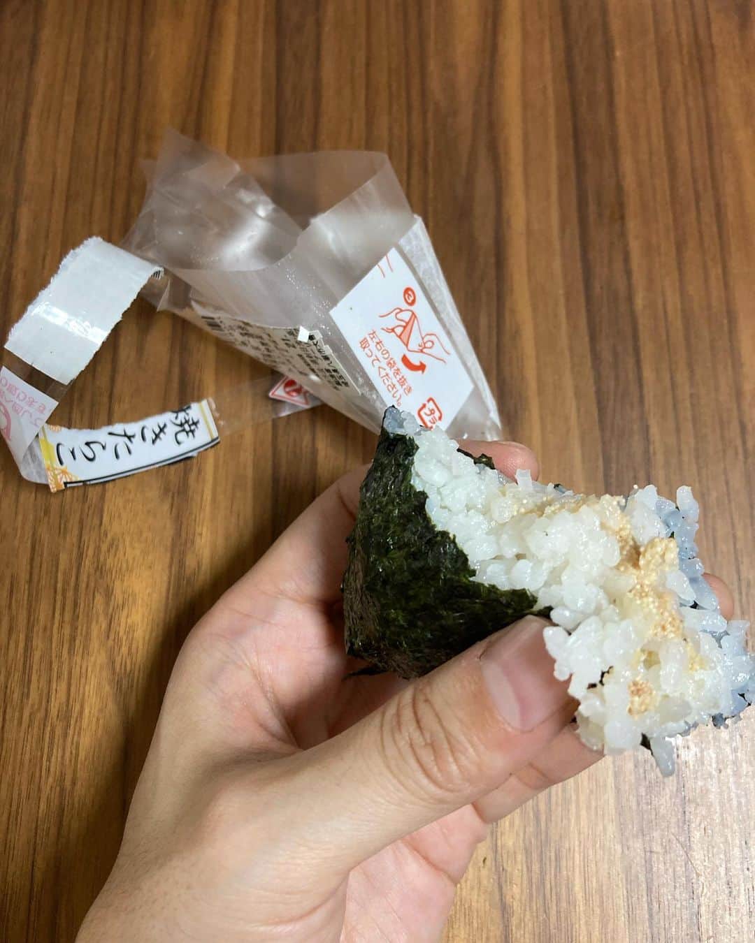 吉野裕行さんのインスタグラム写真 - (吉野裕行Instagram)「連日米炊くの失敗したから もう買っちゃったよ！！！🍙　 #OnigiriAction」11月1日 18時16分 - _yocchin_______