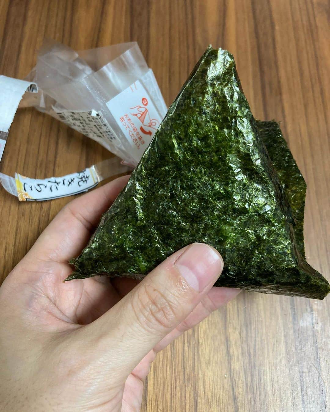 吉野裕行さんのインスタグラム写真 - (吉野裕行Instagram)「連日米炊くの失敗したから もう買っちゃったよ！！！🍙　 #OnigiriAction」11月1日 18時16分 - _yocchin_______