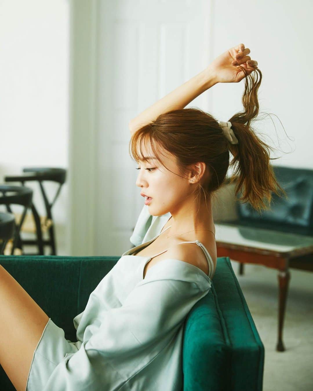 志田友美（ゆうみん）のインスタグラム：「志田友美オフィシャルサイトOPEN🦋 https://www.shidayuumi.jp/  そしてやっとアイコン変えました。🤤  よろしくです。  #志田友美」
