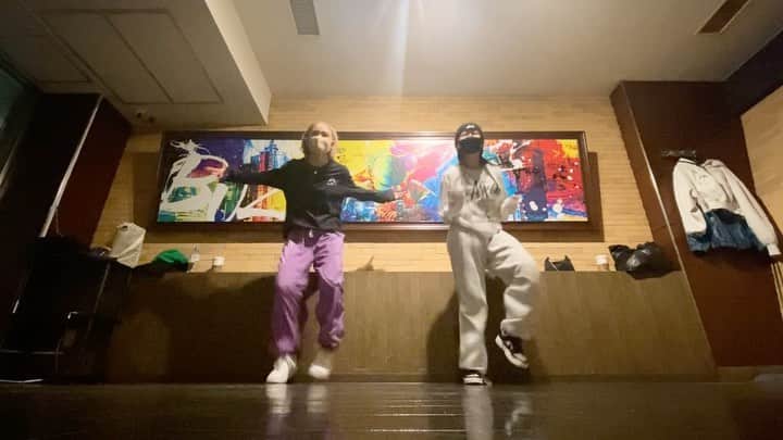 ハダムのインスタグラム：「Treasure❤️‍🔥✨ Choreo by @mei_matsuura 😘」