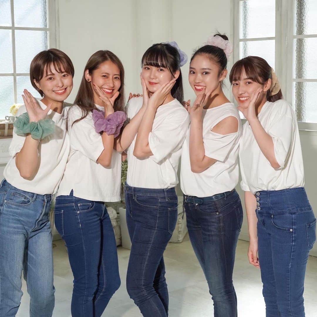 のインスタグラム：「. 【第一部の振り返り】  和祭本番から3週間ほど経過しましたが、みなさまいかがお過ごしでしょうか🌸  IGTVではミス和コンテスト本番を公開中です👀✨  見逃してしまった方はもちろん、ミスたちの姿をもう一度見たい方はぜひこちらからご覧ください💁🏻‍♀️🤍  《第一部企画のご紹介》 1.オープニング👠 2.ダンス💃（写真1枚目） 3.コーディネートショー👗（写真2〜7枚目） 4.ミスへの質問コーナー💭 5.ゲーム🎮（写真8枚目） 6.エンディング🎬  ＿＿＿＿＿＿＿＿＿＿＿＿＿＿  撮影協力📷（2〜7枚目） Director / Photographer: @sayaseto_ Photographer: @shunsuke_photo Photographer: @takunishimiya_  Cinematographer: @tange_7  #学習院女子大学 #学女 #gwc #ミス和コンテスト #ミス和コンテスト2021 #ミス和  #和祭 #ミスコン」