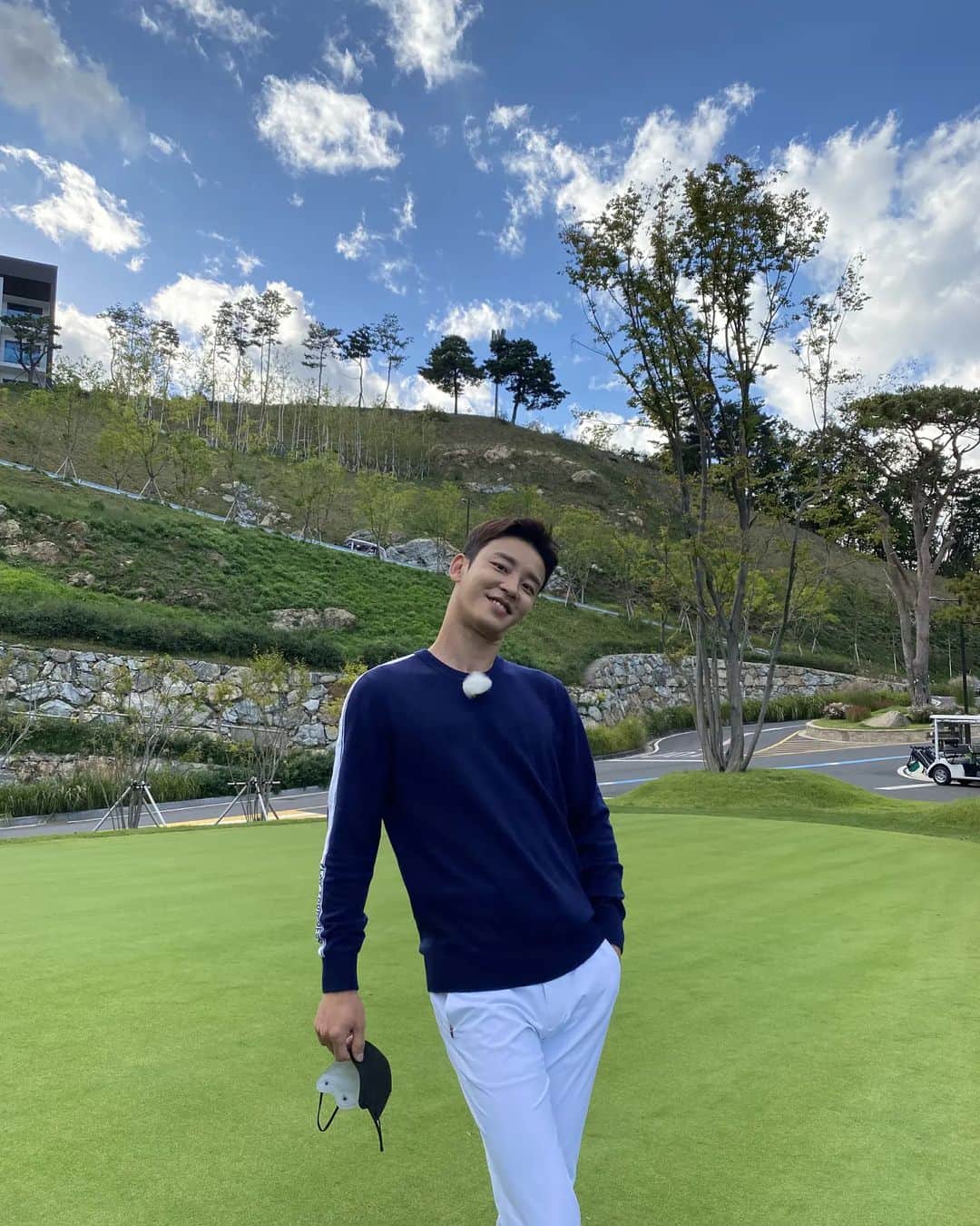 ソル・ジョンファンのインスタグラム：「날좋은날! #천재지골  mbc every1 11월 5일 11시30 첫방! 전 2화 3화 게스트에요」