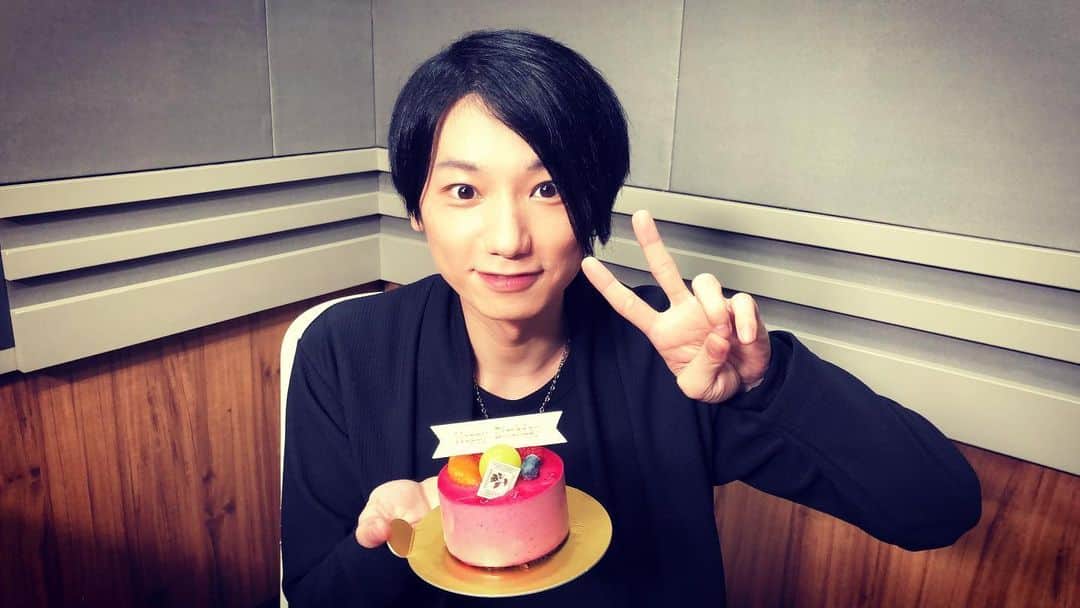 小林正典のインスタグラム：「明日11/2の19時以降、準備が整い次第インスタライブを行います！ お楽しみに〜  We will have an Instagram Live after 19:00 tomorrow as soon as we are ready. Let's enjoy together !」