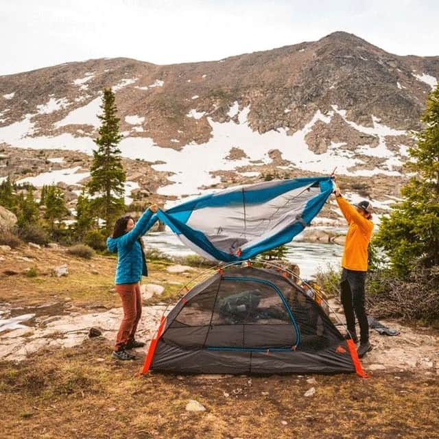 ケルティのインスタグラム：「New month, new campsite scouting. We’ve highlighted 5 of our favorite fall destinations on our blog 🏕️ Link in bio.   📷 @twm_photo   #builtforplay #keltybuilt #getoutside」