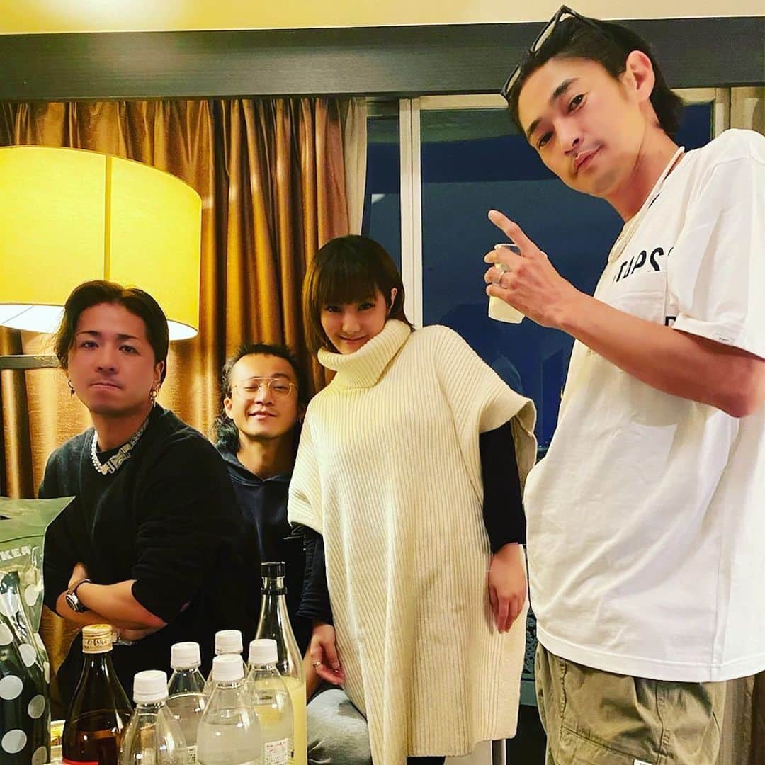 窪塚洋介のインスタグラム：「昨夜はGTO定期同窓会🍶 旬も参加^ ^ ※池内欠席」